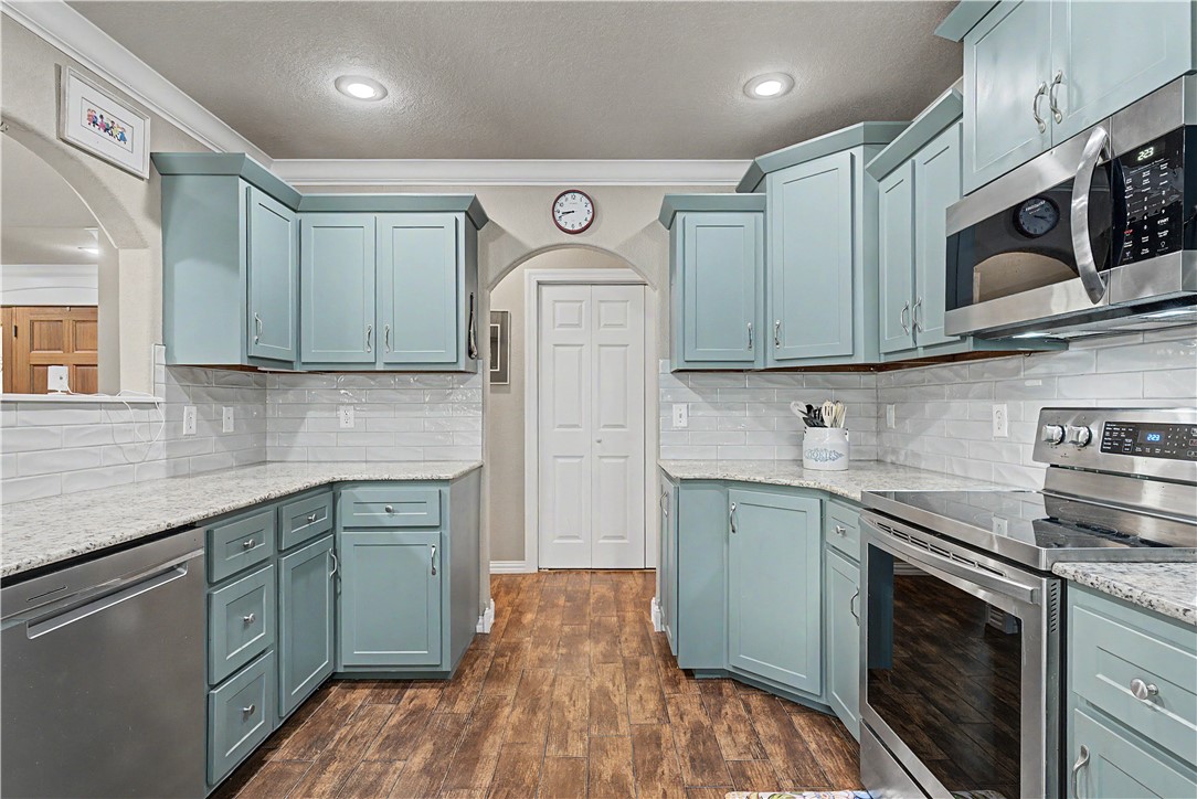 Queensborough Sub Bvv - Residential