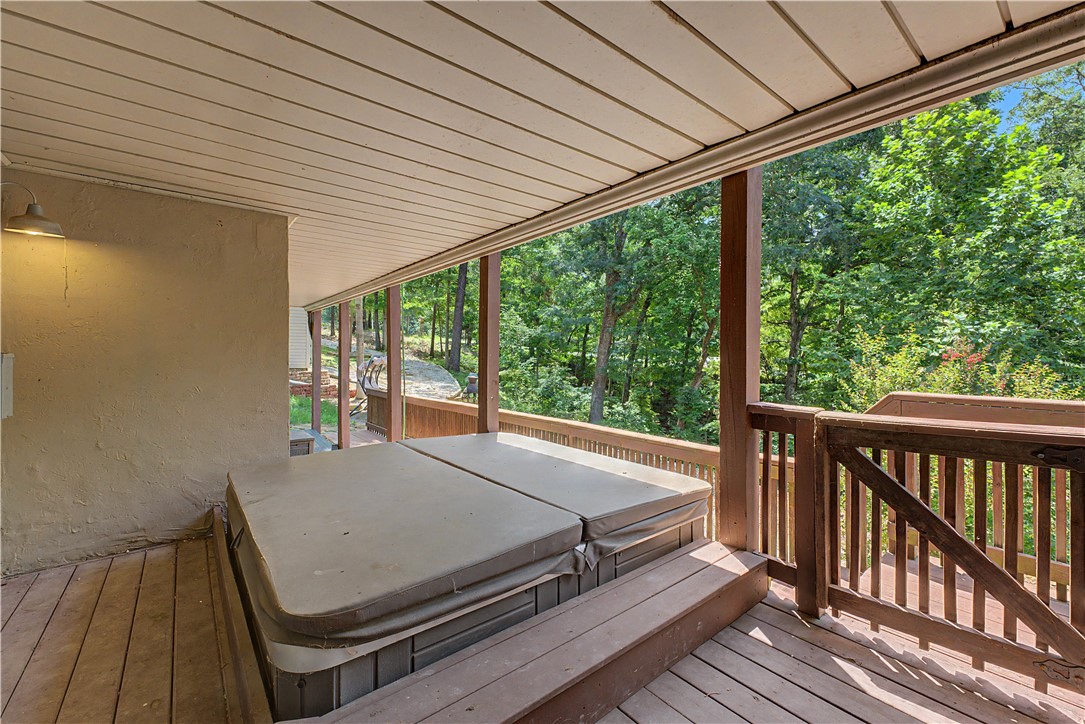 Queensborough Sub Bvv - Residential