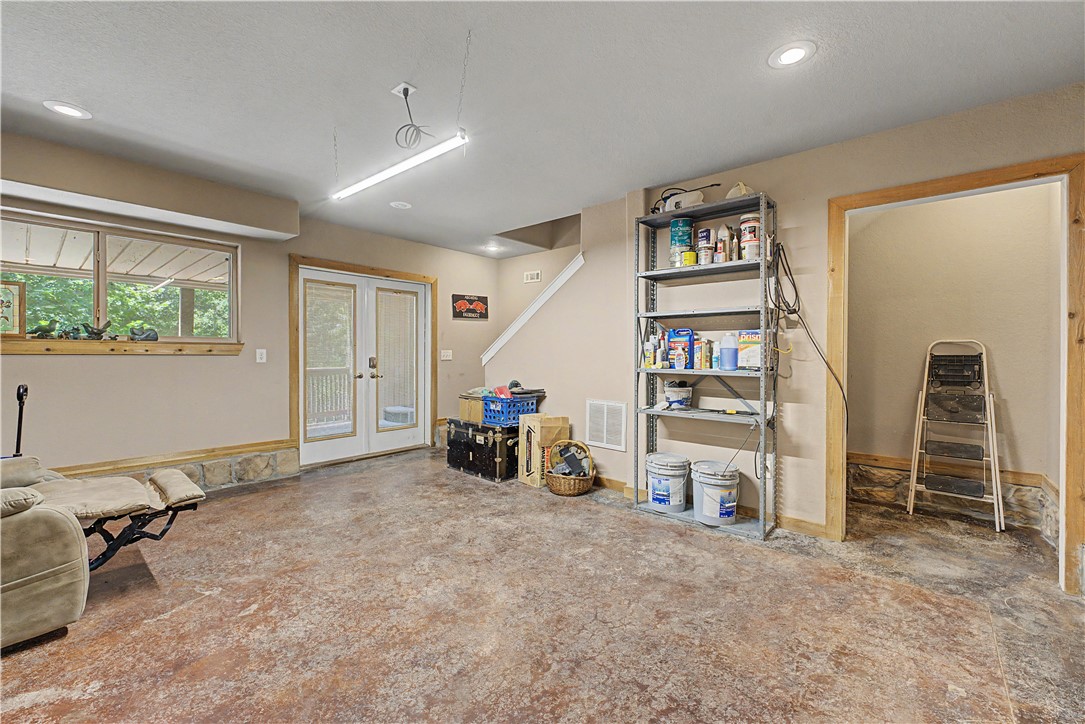 Queensborough Sub Bvv - Residential