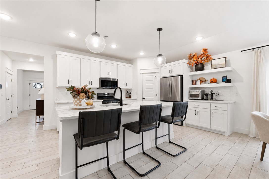 Saratoga Pea Ridge - Residential