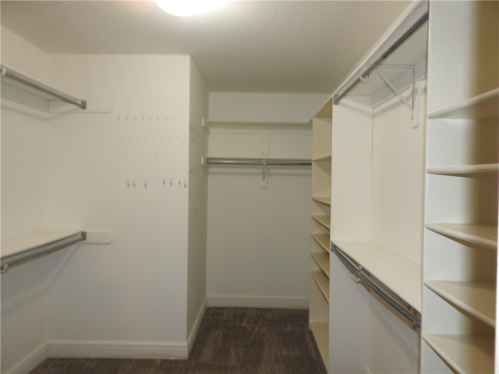 Tunbridge Wells Sub Bentonville - Residential Lease