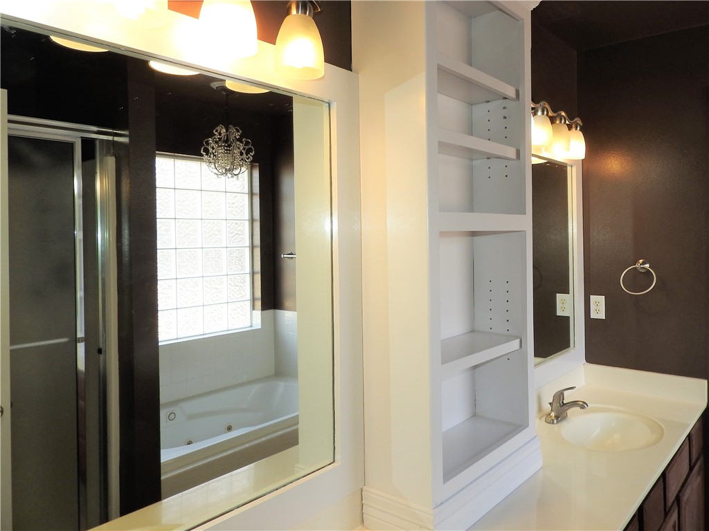 Tunbridge Wells Sub Bentonville - Residential Lease