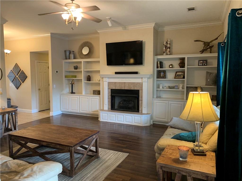 Champions Estates - Residential Lease