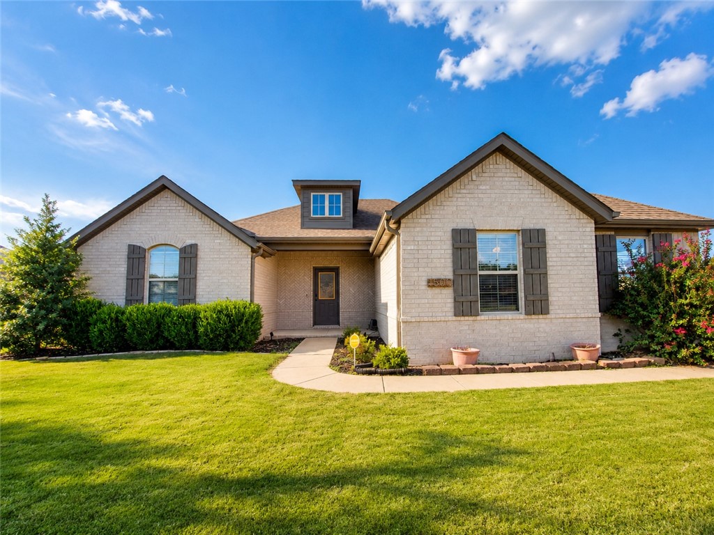 Beautifully maintained home on a spacious corner lot with oversized front and back yards, offering the perfect blend of comfort, functionality, and location! Currently leased, this property presents an incredible investment opportunity with immediate income potential, while also being an ideal future family home in a highly desirable, family-friendly neighborhood close to schools, parks, shopping, dining, and everyday conveniences. Step into abundant natural light, and engineered hardwood flooring for a warm and inviting atmosphere. The spacious eat-in kitchen is designed for both everyday living and entertaining, featuring stainless steel appliances, granite countertops, a large island, and pantry storage.  A side-entry two-car garage leads into mudroom and separate laundry room.  Fully fenced backyard with an extended covered patio perfect for entertaining.
Whether you are looking to grow your investment portfolio or secure a beautiful home in one of Centerton’s fastest-growing areas, this property is for you!