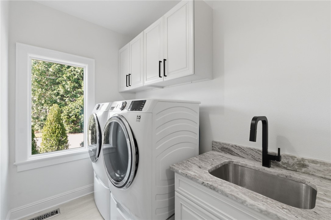 Pinnacle Sub Ph 3, The Rogers - Residential