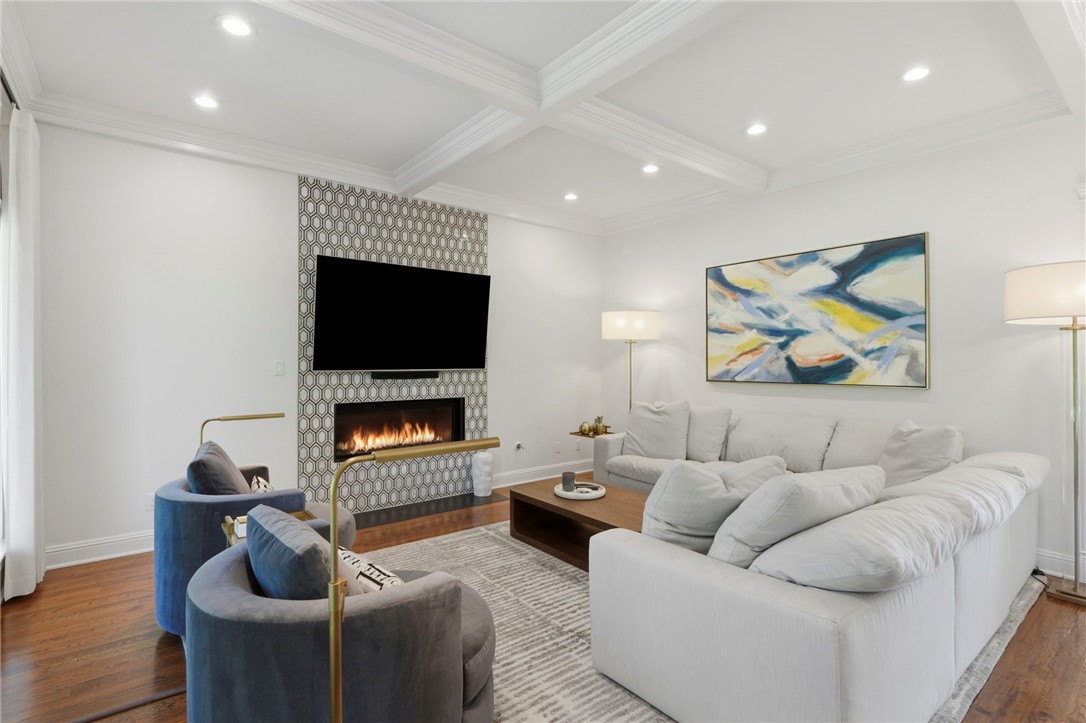 Pinnacle Sub Ph 3, The Rogers - Residential