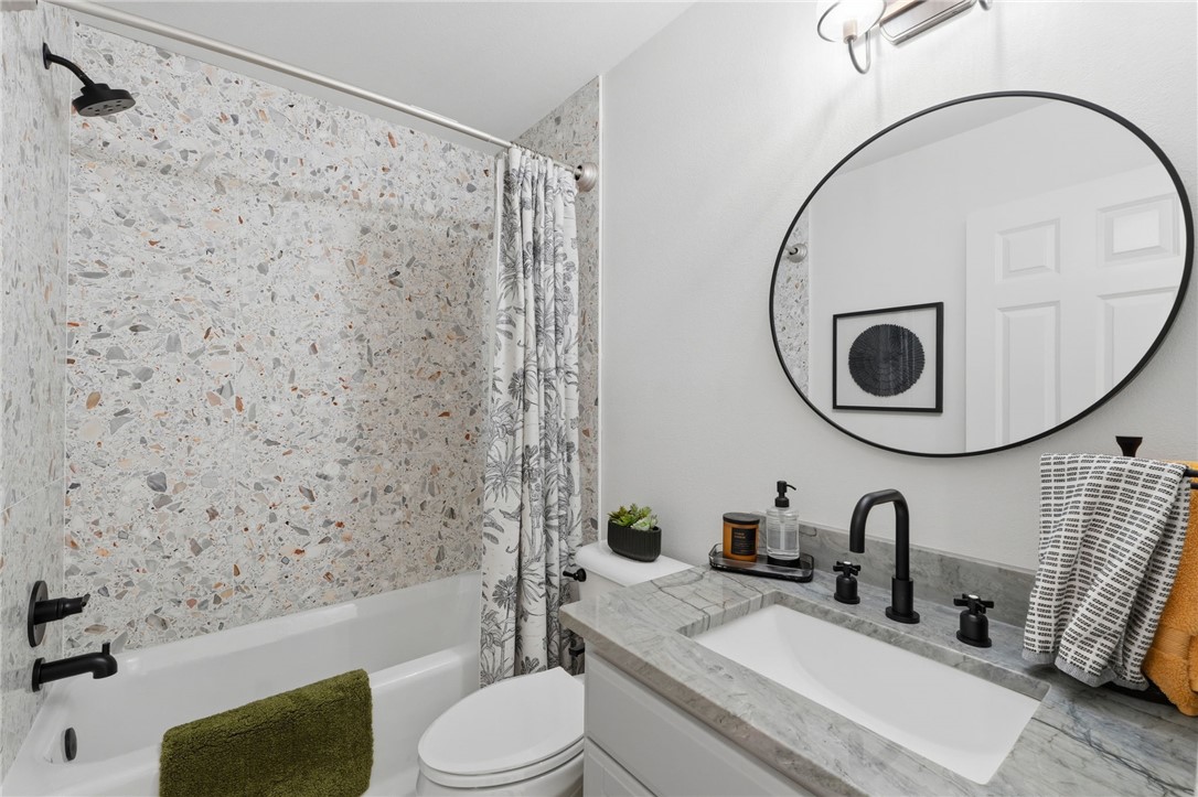 Pinnacle Sub Ph 3, The Rogers - Residential