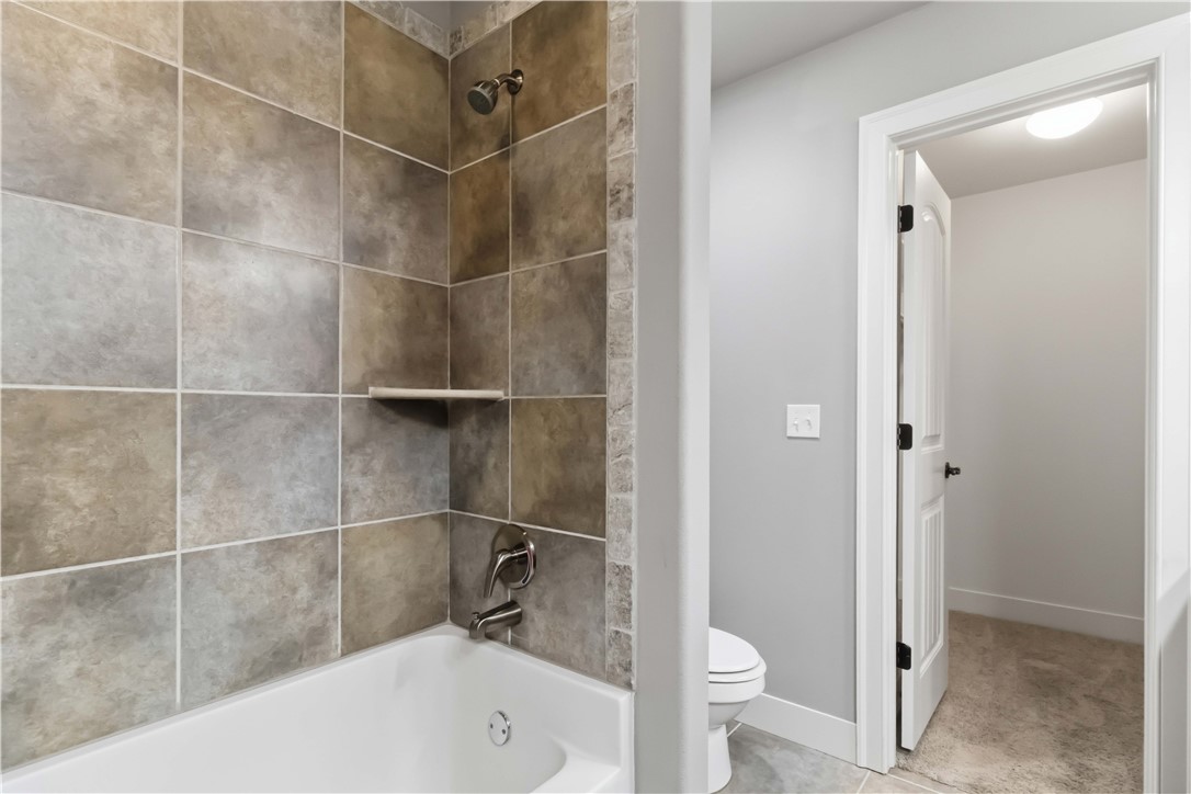 Lochmoor Club Sub Bentonville - Residential
