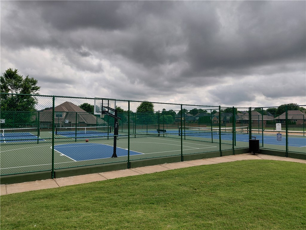 Lochmoor Club Sub Bentonville - Residential