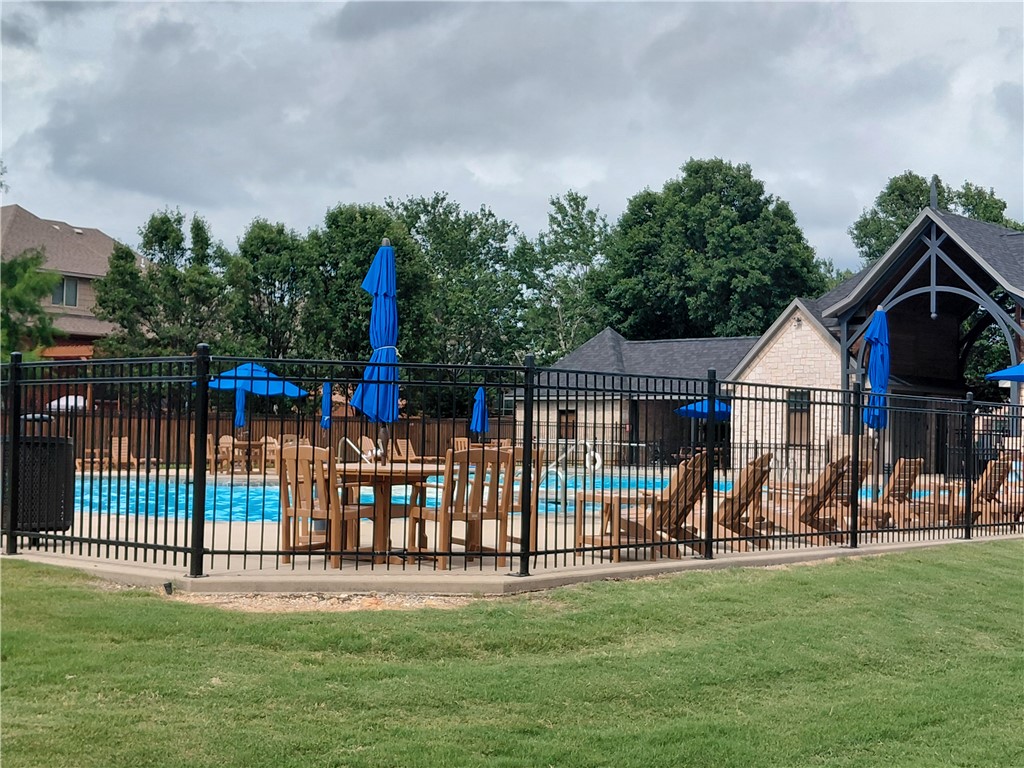 Lochmoor Club Sub Bentonville - Residential