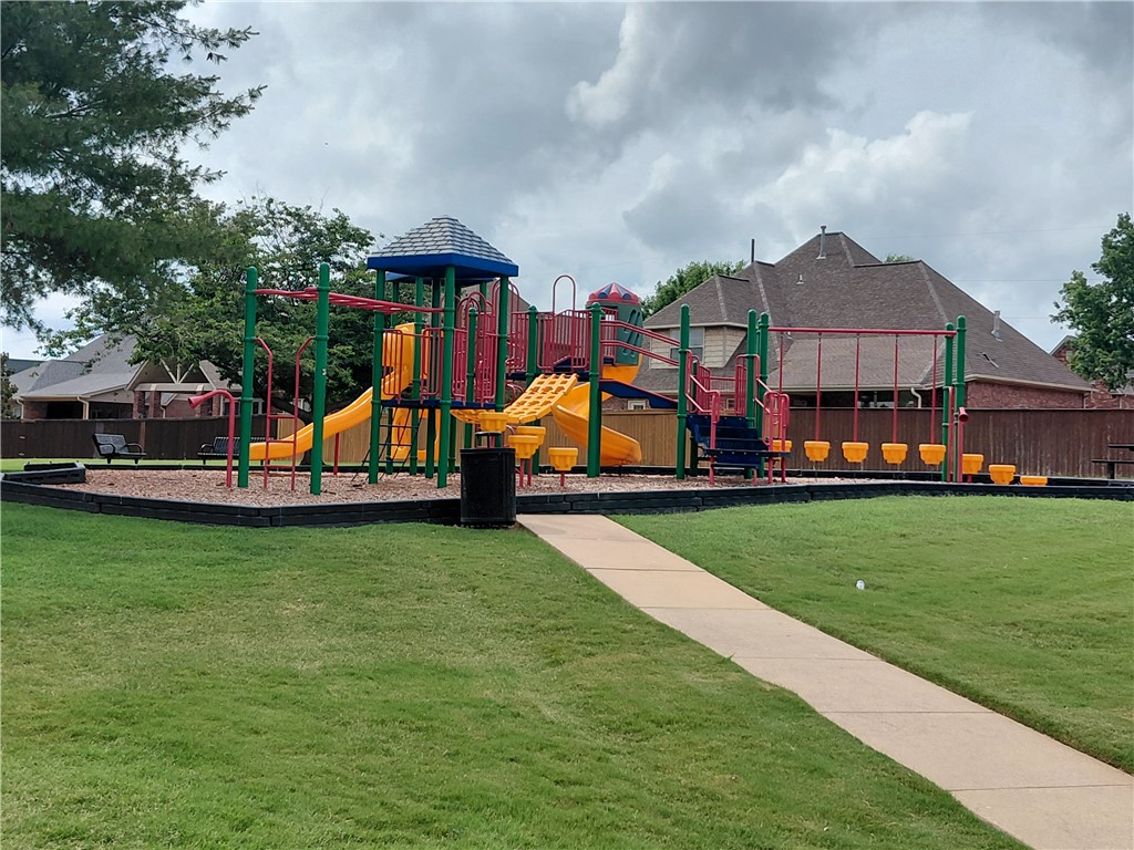 Lochmoor Club Sub Bentonville - Residential