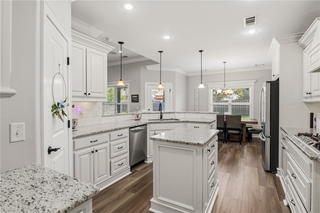 White Oak Trails - Residential