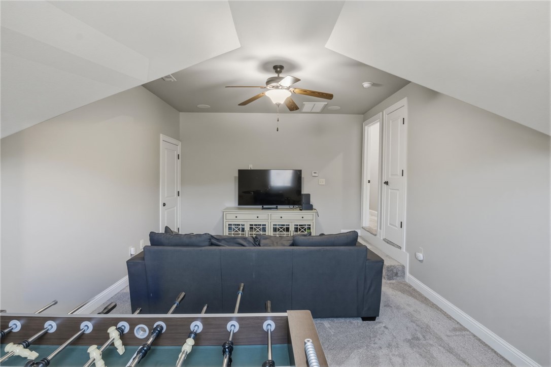 White Oak Trails - Residential