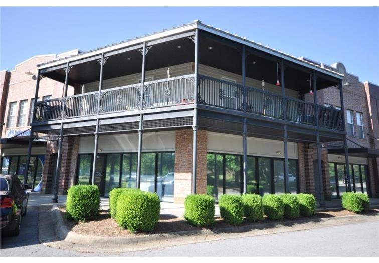 Prime office space off Crossover Road in East Fayetteville that backs up to Paradise Valley Golf Course. This 3,000 sq. ft. property features 8 large offices, 2 lobbies, a conference room, and a kitchen area. Previously a law office, it offers flexible options to lease the entire space or split into 1,150 and 1,850 sq. ft. units. Convenient location with excellent visibility, ideal for professional use.