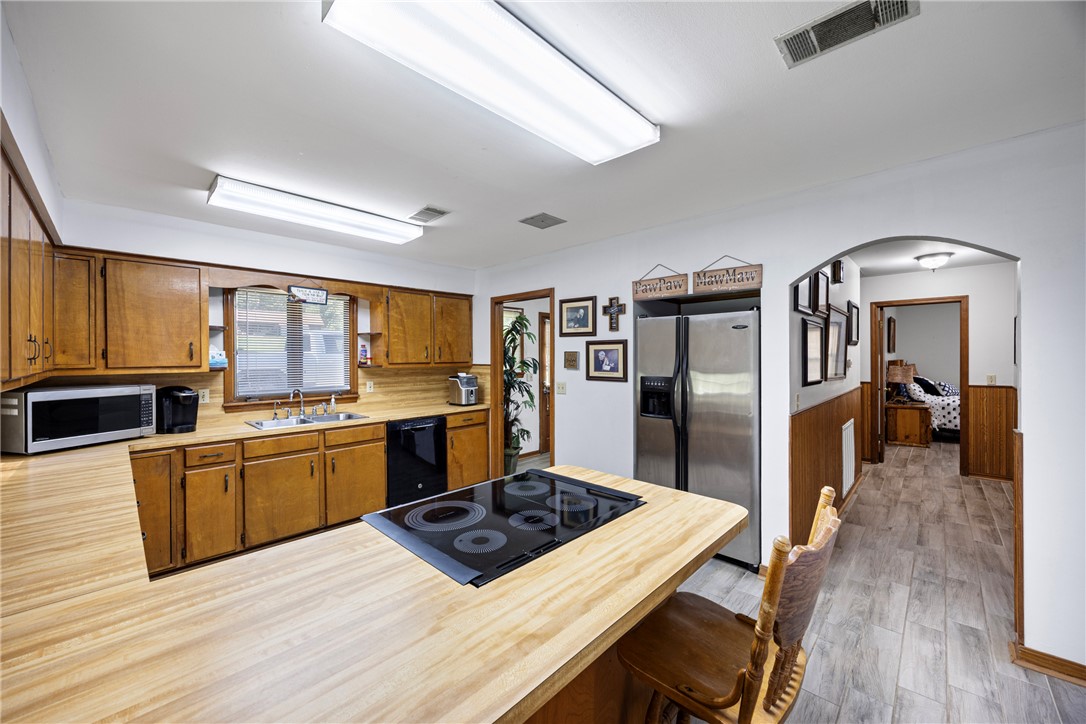 Bullock Lakeshore 1 - Residential