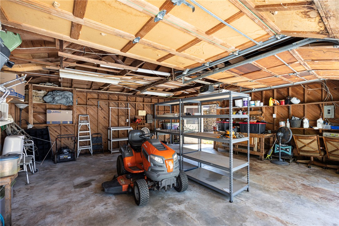 Bullock Lakeshore 1 - Residential