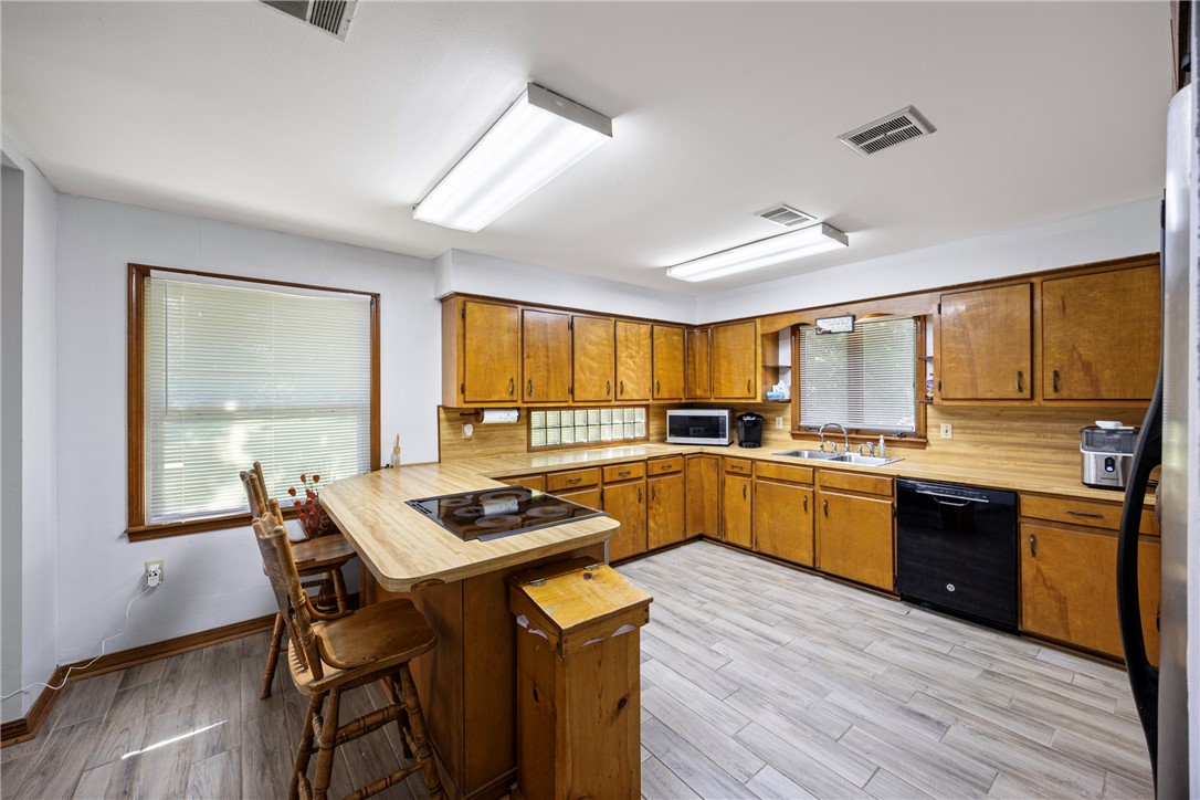 Bullock Lakeshore 1 - Residential