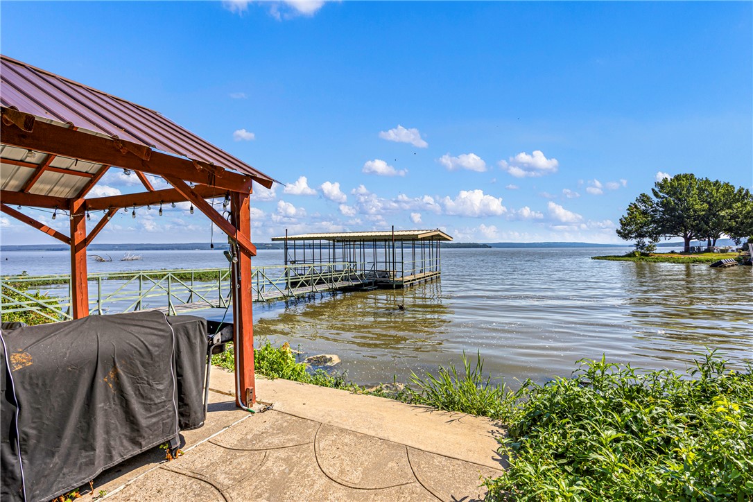 Bullock Lakeshore 1 - Residential