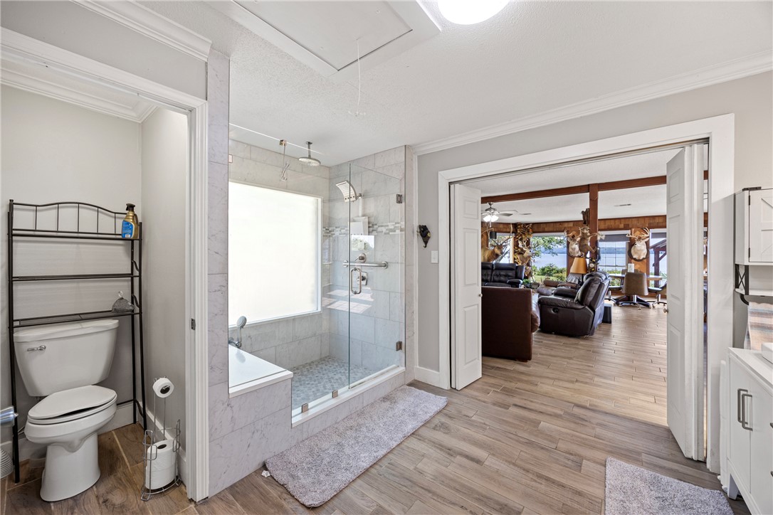 Bullock Lakeshore 1 - Residential