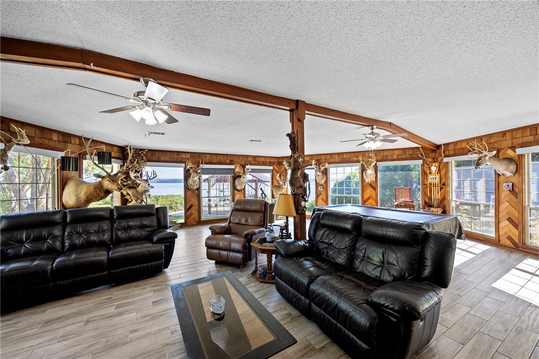 Bullock Lakeshore 1 - Residential