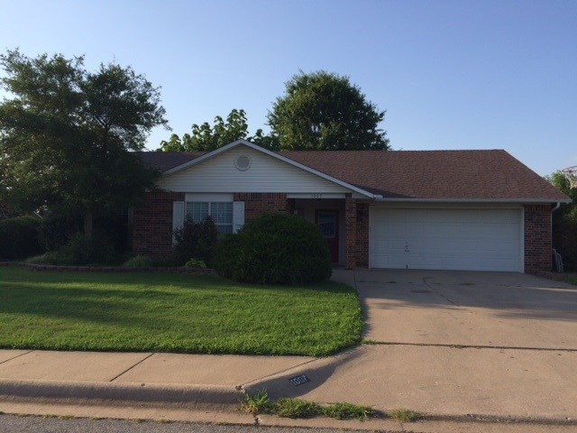 Fantastic buy! Look at this wonderful home, centrally located, large rooms, flat yard, close to schools and shopping, and so much more! This foreclosure is sold "As-Is Where-Is", No Representations of Actuality, No Repairs, No Warranties, No Disclosures. Other terms apply!