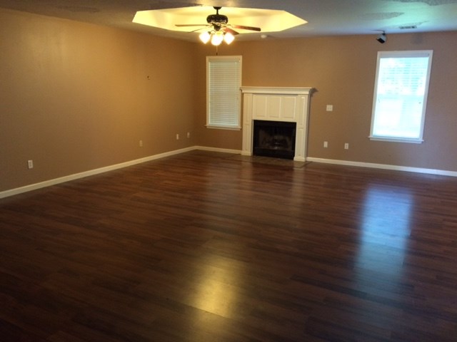 Hardwood Heights Sub Rogers - Residential