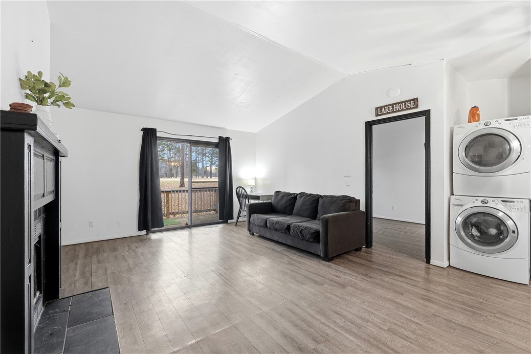 Unit 8 Holiday Island - Residential