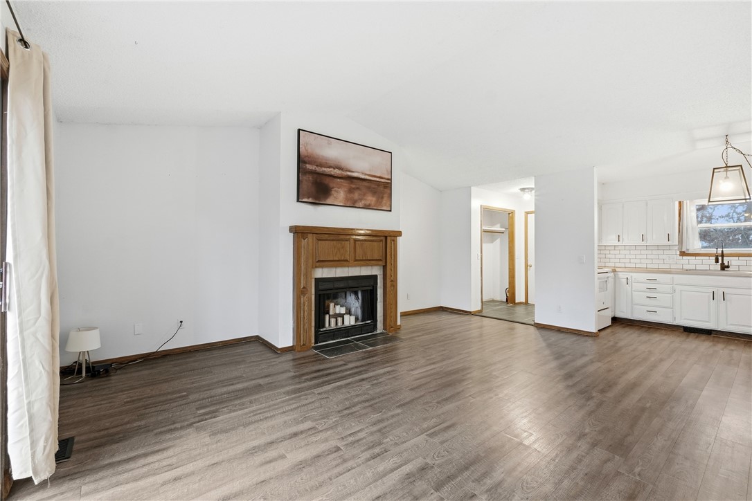 Unit 8 Holiday Island - Residential