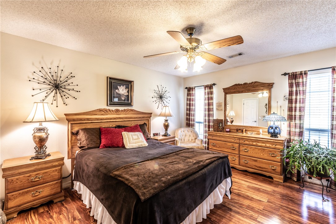 Oakland Meadows - Residential