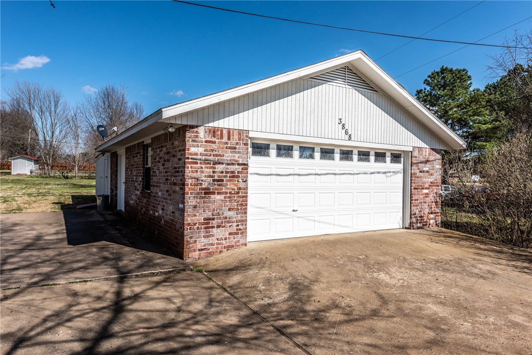 Oakland Meadows - Residential