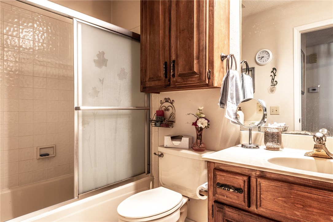 Oakland Meadows - Residential