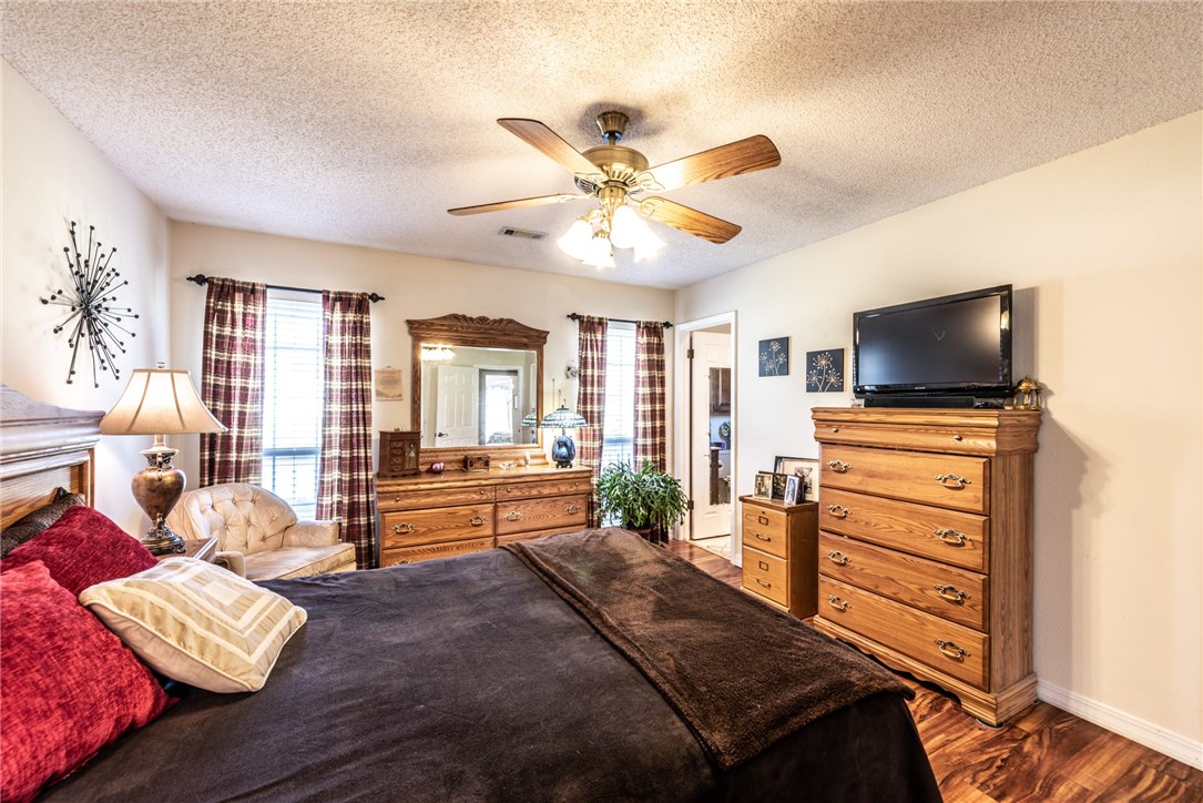 Oakland Meadows - Residential