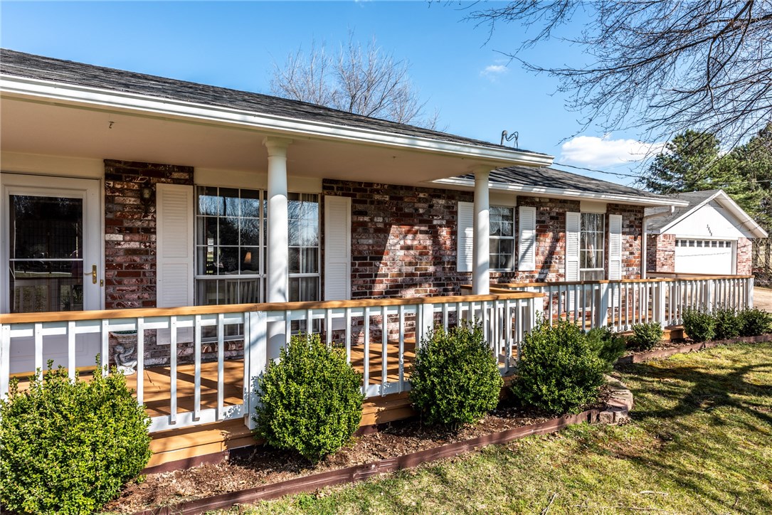 Oakland Meadows - Residential