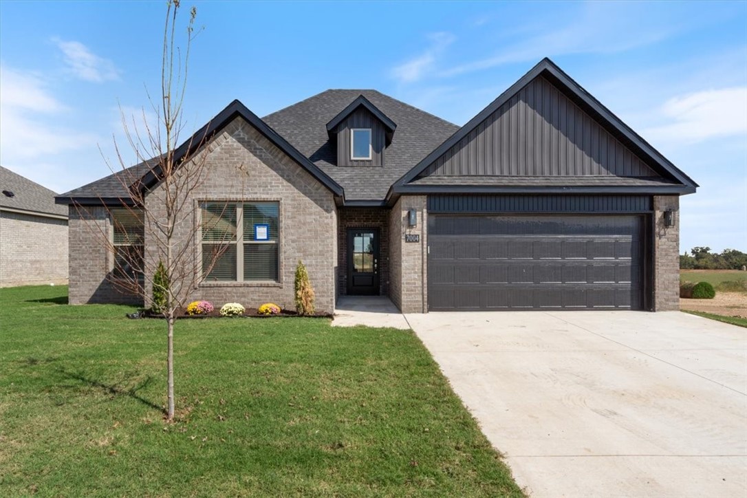 Welcome to your family home in Walnut Grove Estates. This Bentonville subdivision is located just minutes from Vaughn Elementary, the airport, groceries, gas, & more. This gorgeous home includes so many upgrades. Granite countertops, custom built cabinets, large kitchen island, large closets, split floor plan so much more. The master is a true retreat with a soaker tub, custom tile shower, & oversized walk-in closet.  Fence & gutters included with purchase.   Neighborhood pool & other POA amenities coming soon. You don't want to miss out on this Directions: one, because it won't last long. Seller offering up to $10,000 in buyer concessions!
LOCATED DIRECTLY ACROSS THE ROAD FROM THE NEIGHBORHOOD POOL CURRENTLY UNDER CONSTRUCTION!