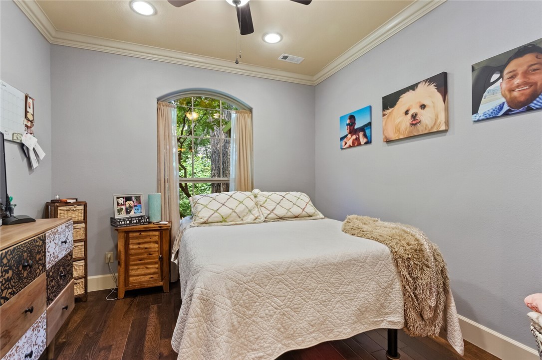 Bordeaux Sub Rogers - Residential