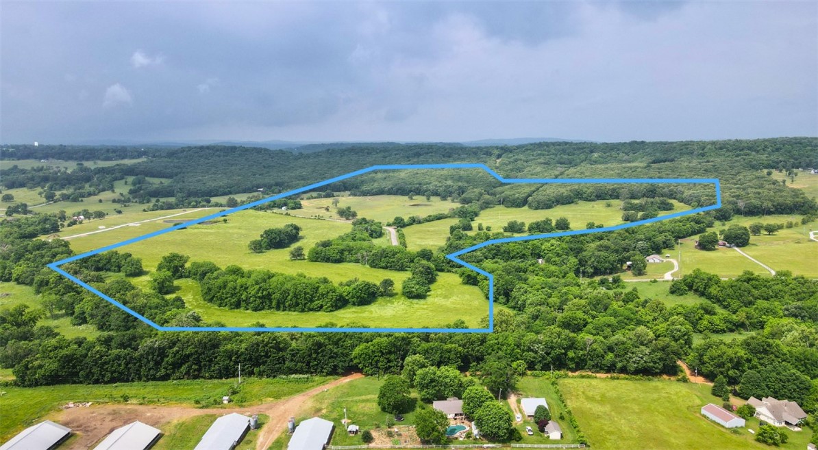 Large tract offering potential for recreational, agricultural, or future development use
Road frontage on Madison County Roads 6041 & 6260
Four ponds on property
Combination of hayfields and wooded land
Multiple parcel assemblage provides flexibility and expansive land ownership
Peaceful rural environment while remaining within reach of regional growth corridors
Rare opportunity to acquire over 140 contiguous acres