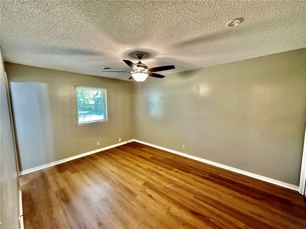 Kersten Addrogers - Residential Lease