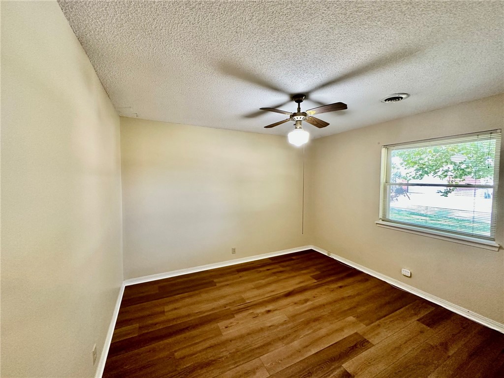 Kersten Addrogers - Residential Lease