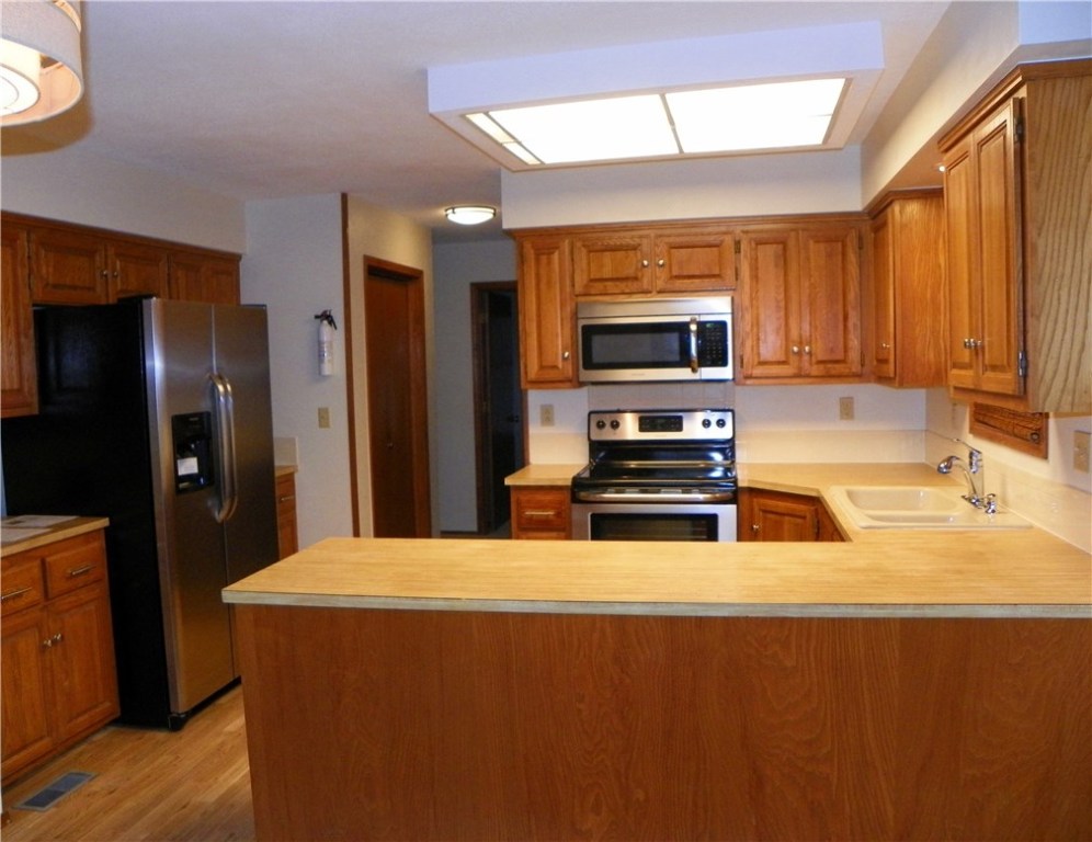 Avondale Sub 2 Bvv - Residential Lease