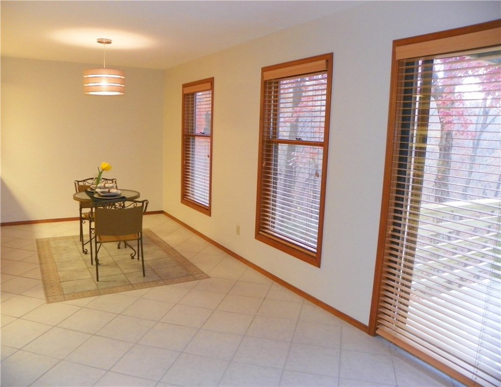 Avondale Sub 2 Bvv - Residential Lease