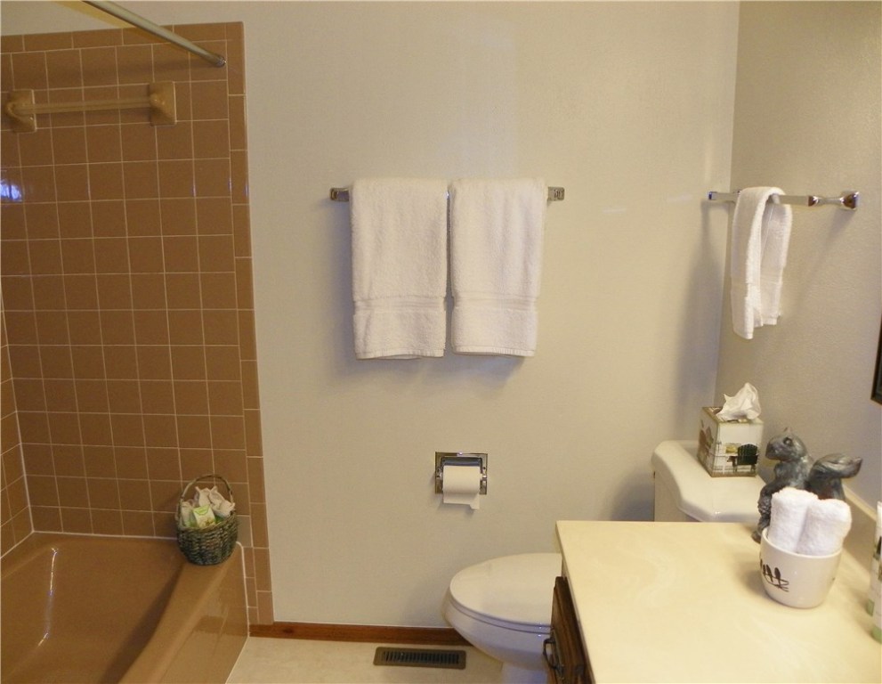 Avondale Sub 2 Bvv - Residential Lease