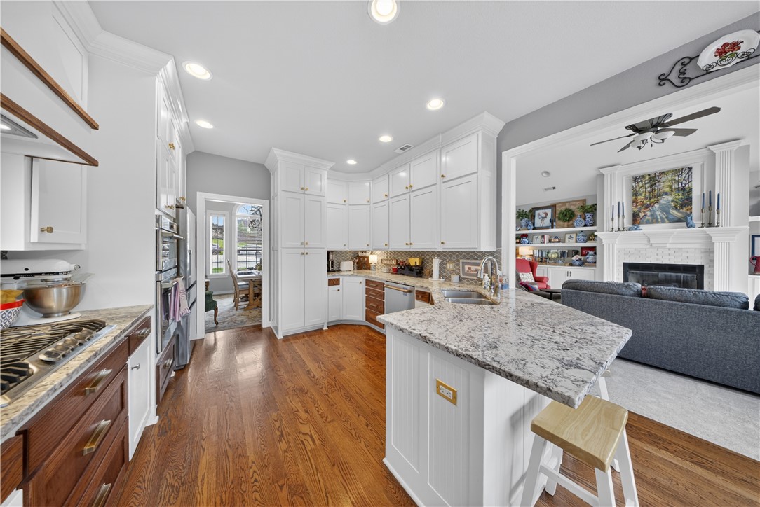 El Contento Acres - Residential