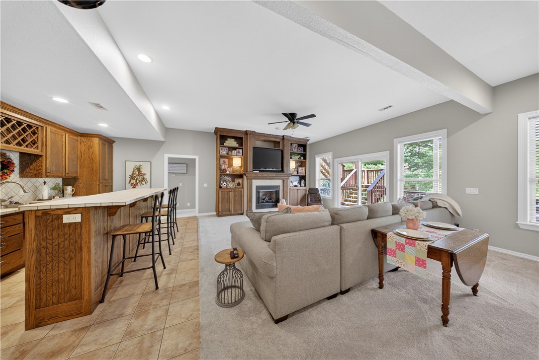 El Contento Acres - Residential