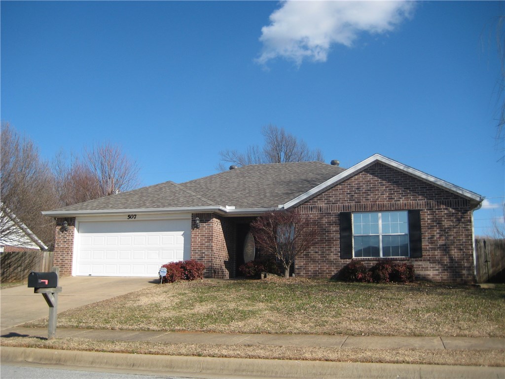 Prairie Meadows Ph 1-Lowell - Residential Lease