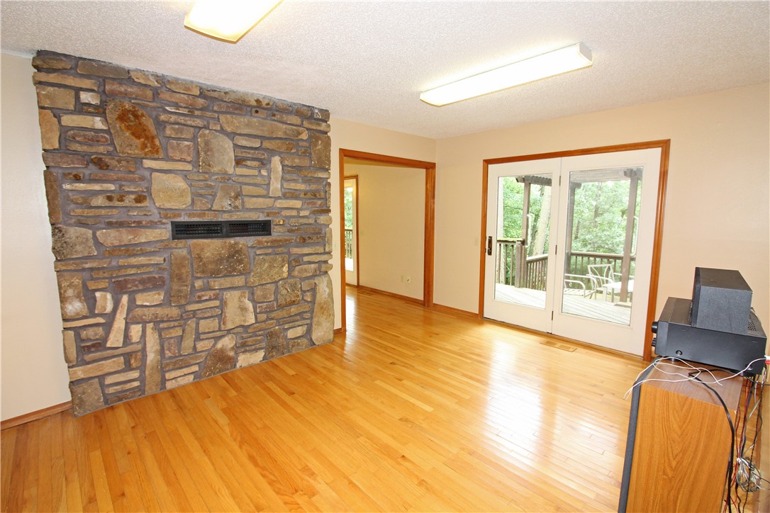 Dorchester Sub Bvv - Residential Lease