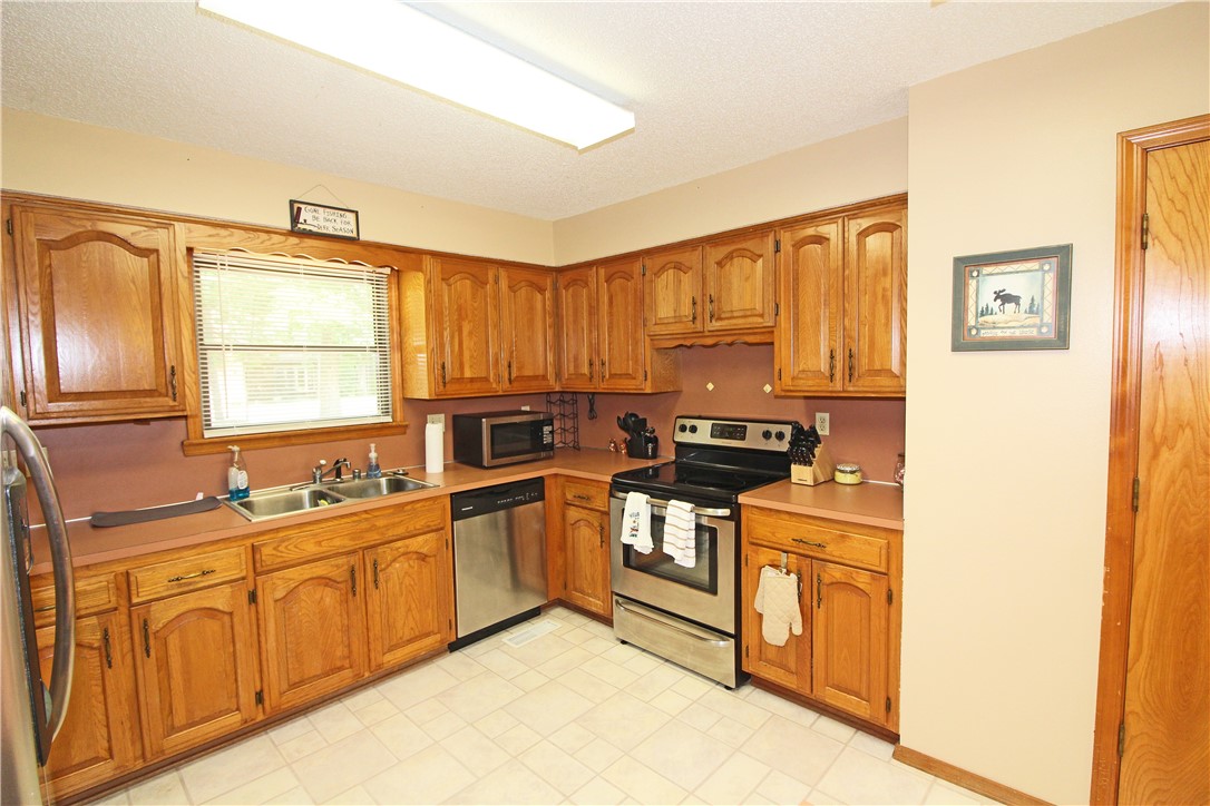 Dorchester Sub Bvv - Residential Lease