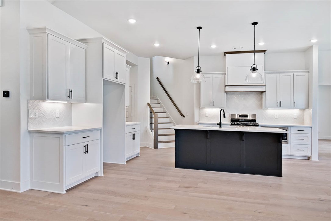 Kelaen Sub Bvv - Residential