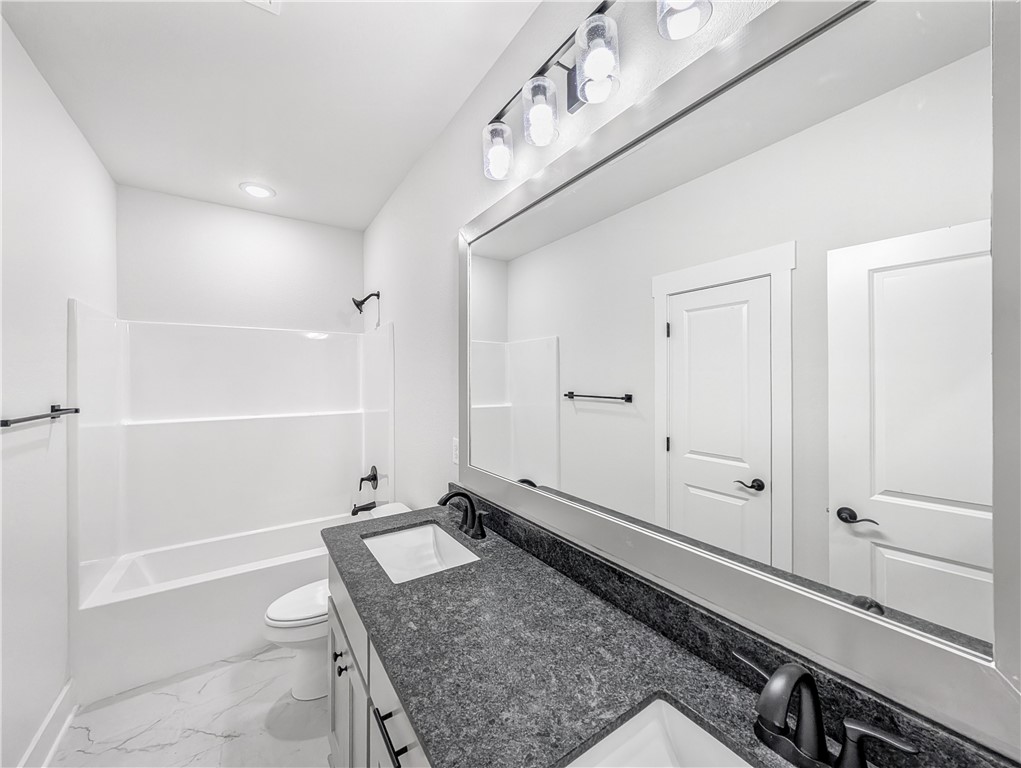 Peebles Sub Bvv - Residential Lease