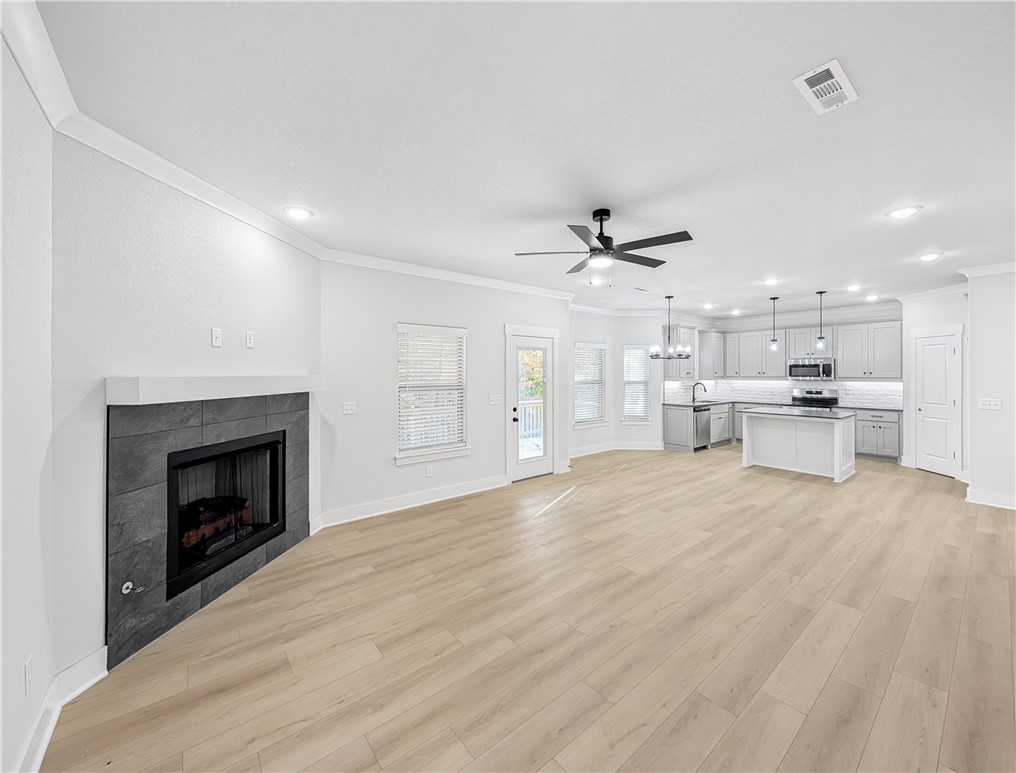 Peebles Sub Bvv - Residential Lease