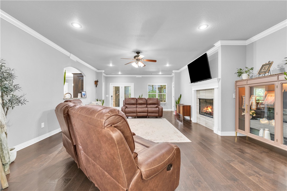 Hickory Hills Sub Cave Spgs - Residential